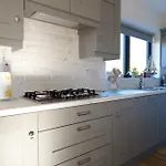 4 Bedroom House By Travel Lets Homes With Sea View