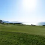 4 Bedroom House By Travel Lets Homes With Sea View Holiday home *