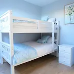 4 Bedroom House By Travel Lets Homes With Sea View Holiday home *
