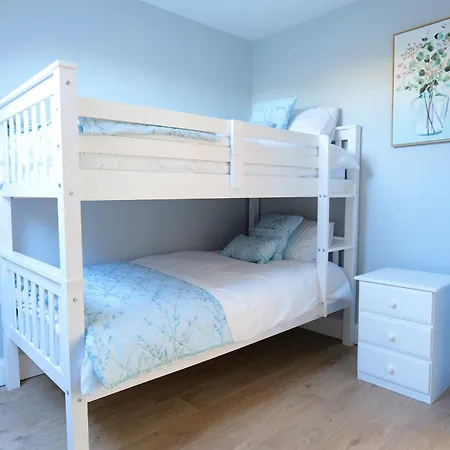 Sandhouse Bay Semesterbostad *