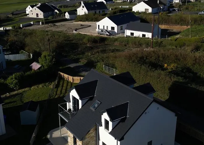 Sandhouse Bay